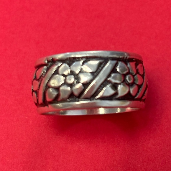 Vintage Octavia Sterling Silver Floral Band Ring Size 6 - Picture 3 of 5
